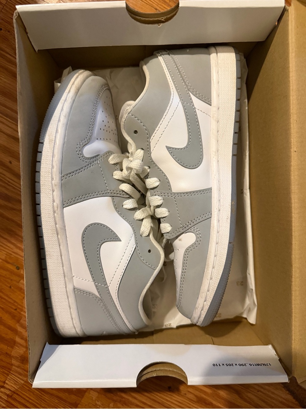 Jordan 1  Low Top Sneakers in White and Light Gray